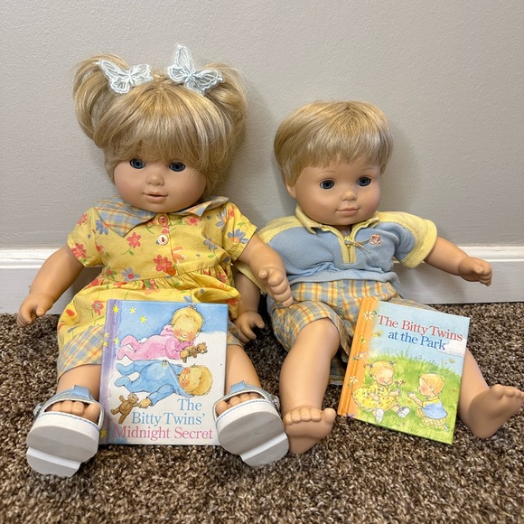 American Girl Doll Blonde Bitty Twins with Books - Yellow and Blue Outfits